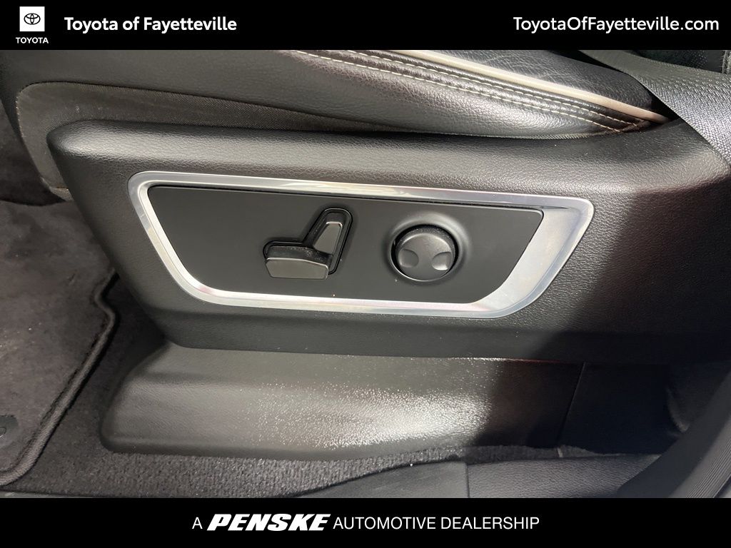 Thumbnail: 2025 RAM 1500 - 24