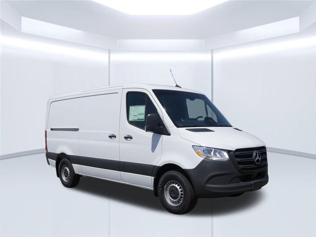 Thumbnail: 2026 Mercedes-Benz Sprinter - 7