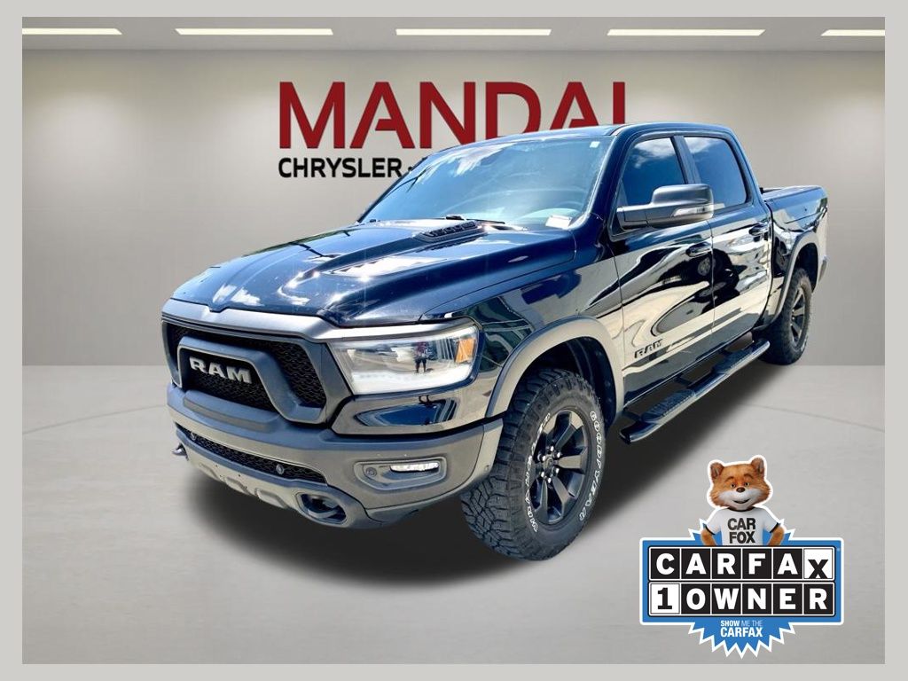 Diamond Black Crystal Pearlcoat 2023 RAM 1500 Pickup Truck Four-Wheel Drive 8-Speed Automatic