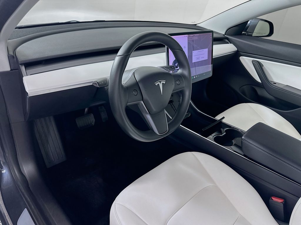 Thumbnail: 2019 Tesla Model 3 - 9