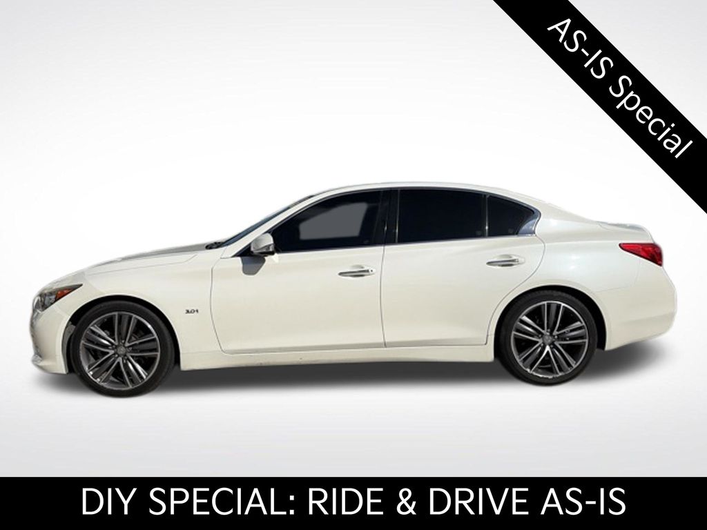 2016 INFINITI Q50 3.0t Premium RWD