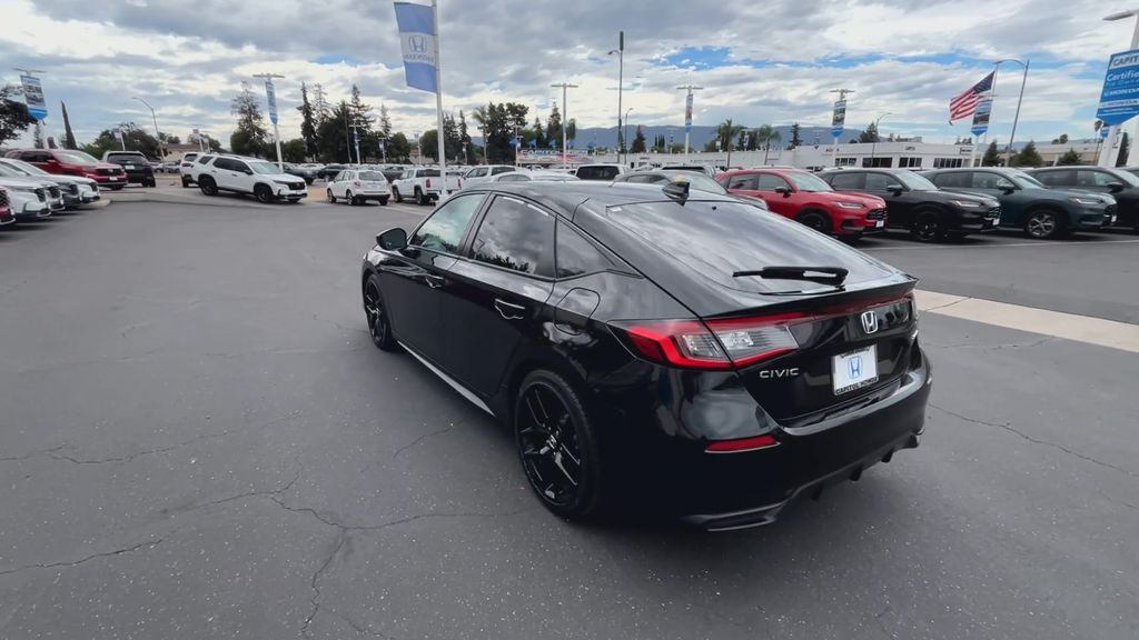 Thumbnail: 2022 Honda Civic - 7
