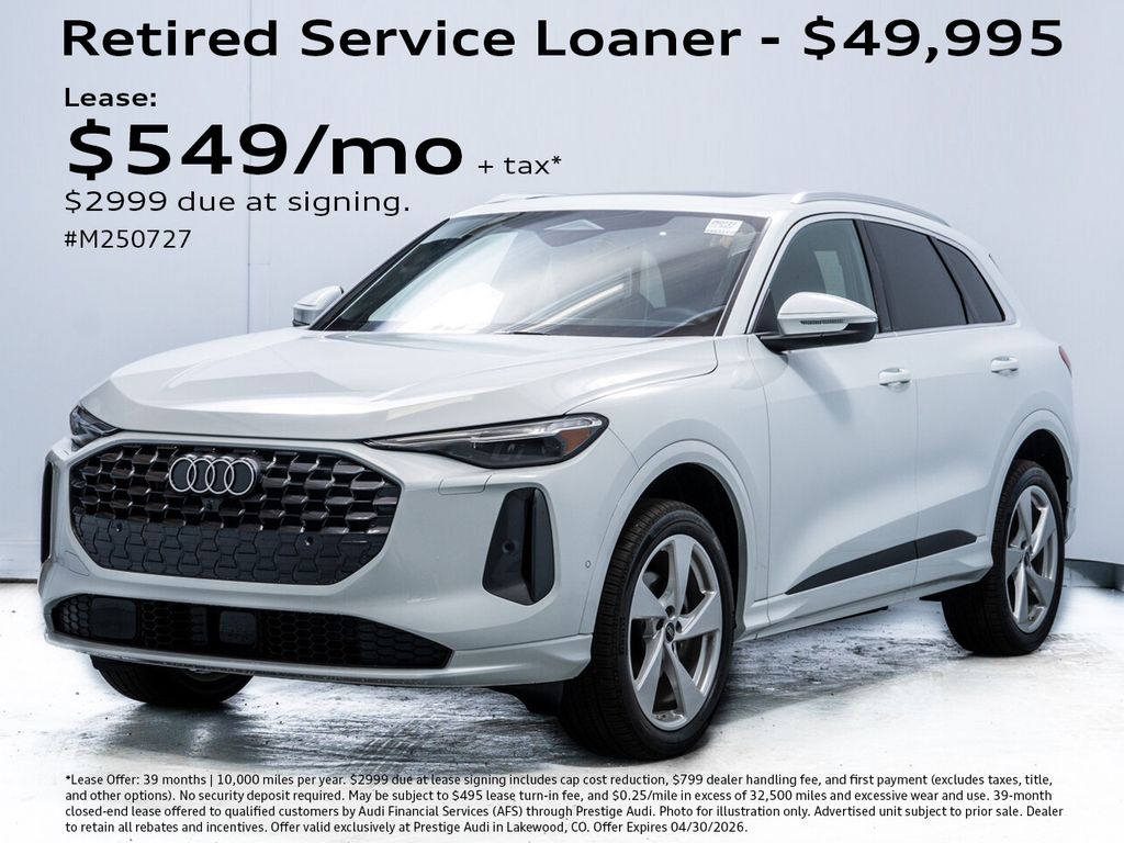 Glacier White Metallic 2025 Audi Q5 quattro Premium Plus 40 TFSI SUV / Crossover All-Wheel Drive 7-Speed Automatic