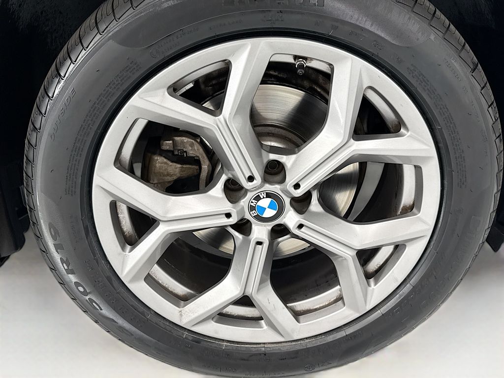 Thumbnail: 2023 BMW X3 - 31