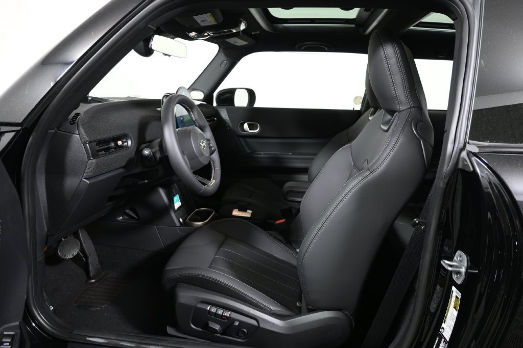 Thumbnail: 2026 MINI Cooper - 3