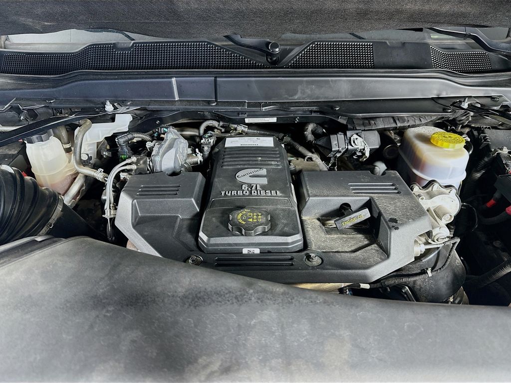 Used 2022 Gray Ram Laramie image 32