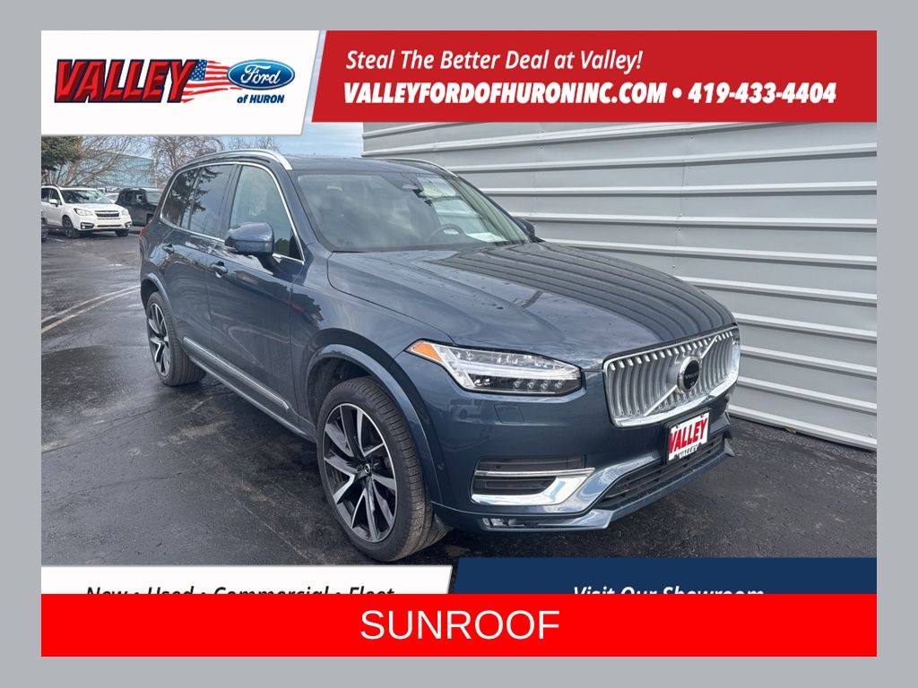 2025 Volvo XC90 B5 Plus Bright Theme AWD