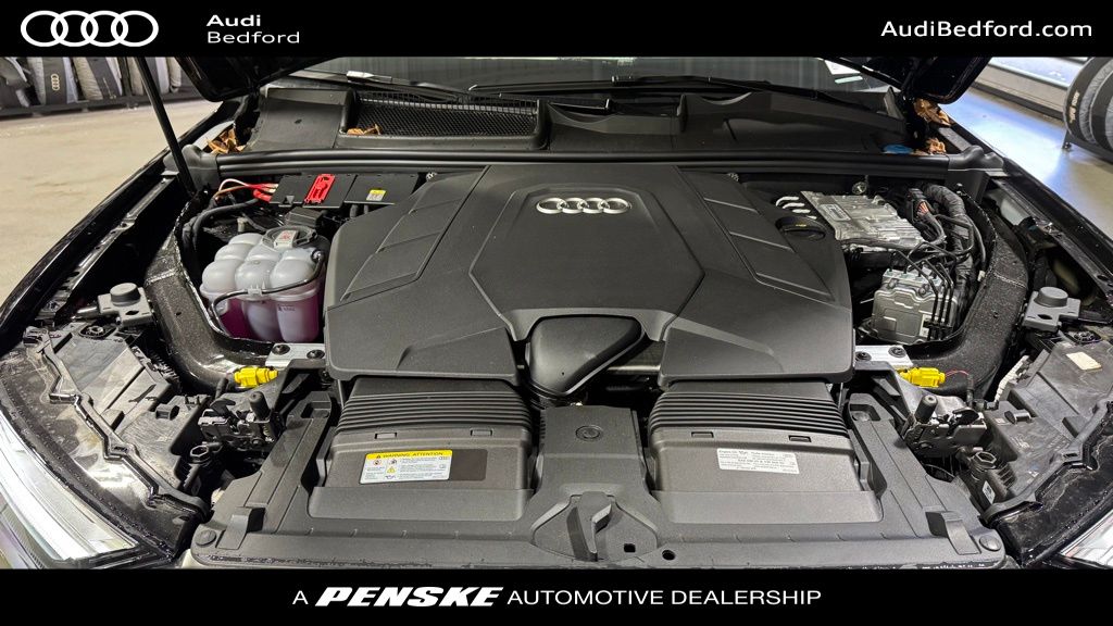 Thumbnail: 2025 Audi Q7 - 10