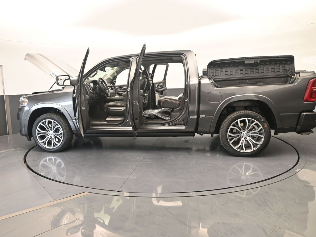 New 2026 Granite Crystal Metallic Clearcoat Ram Tungsten image 124