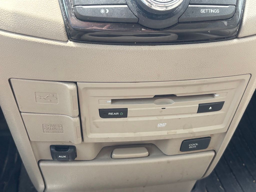 Used 2016 Honda Odyssey Van