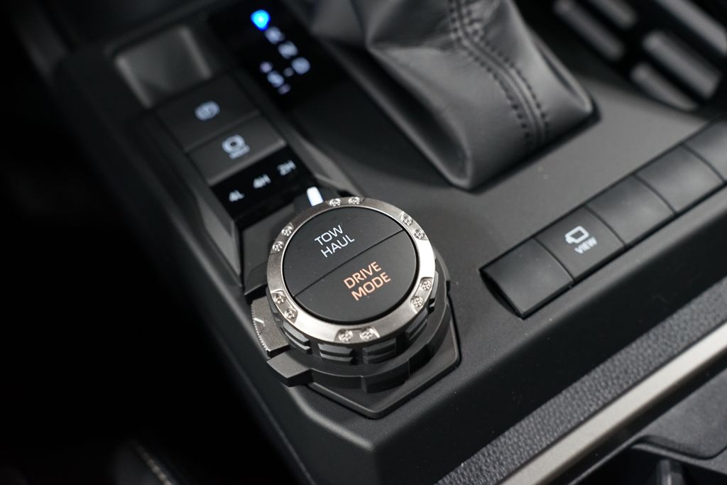 Thumbnail: 2026 Toyota 4Runner - 26