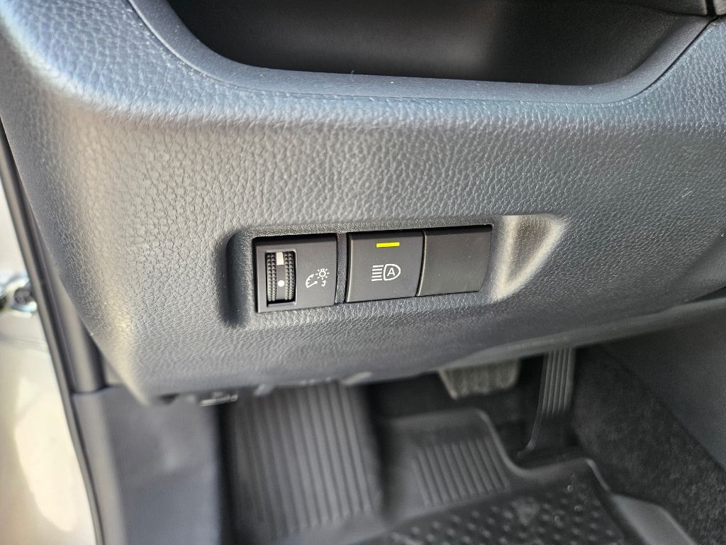 Thumbnail: 2024 Toyota RAV4 - 18