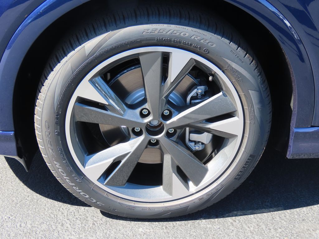 Thumbnail: 2025 Audi Q4 e-tron - 3