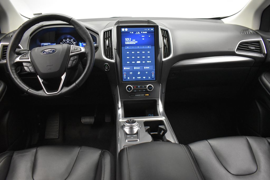 Thumbnail: 2022 Ford Edge - 27