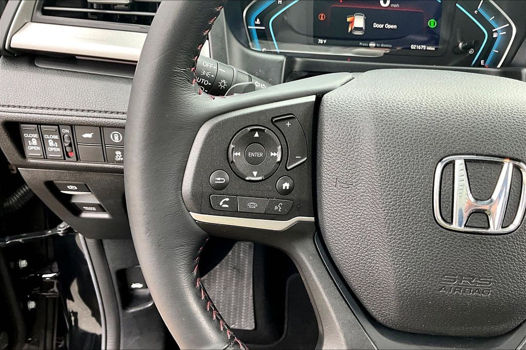Used 2024 Honda Odyssey Van