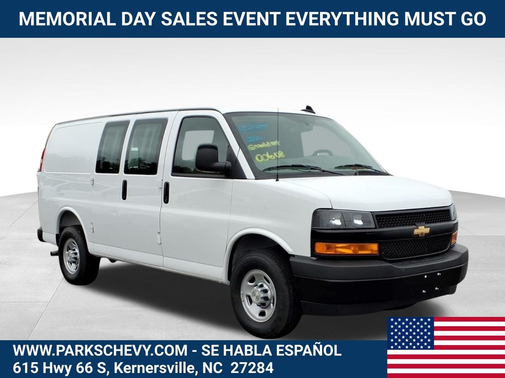 Summit White 2026 Chevrolet Express Cargo 2500 RWD Van Rear-Wheel Drive