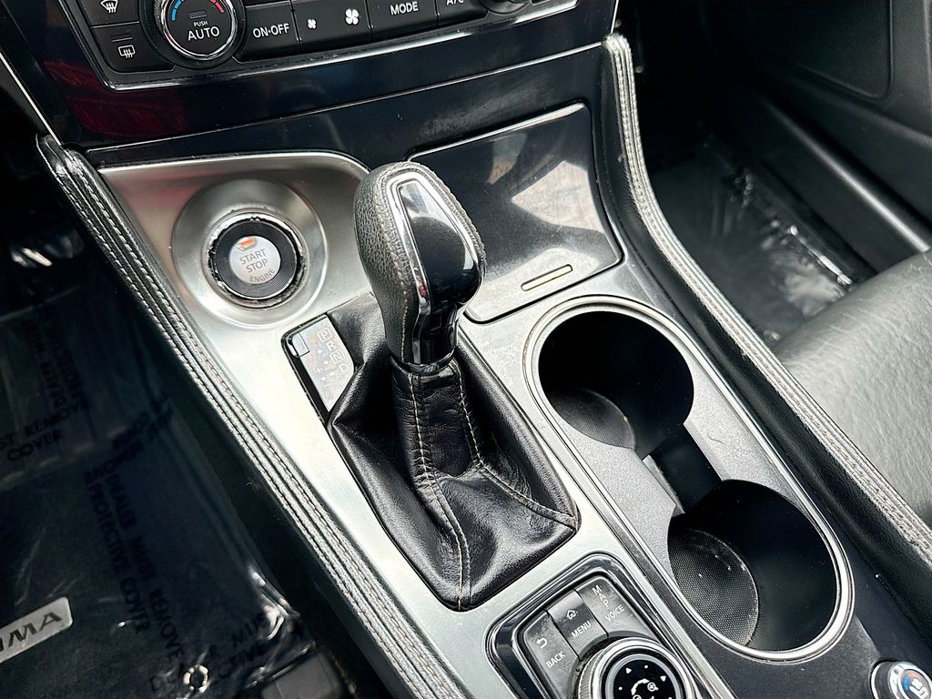 2022 Nissan Maxima Platinum Gray at AutoSavvy Houston Southwest