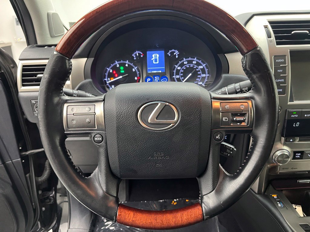 Thumbnail: 2015 Lexus GX - 12