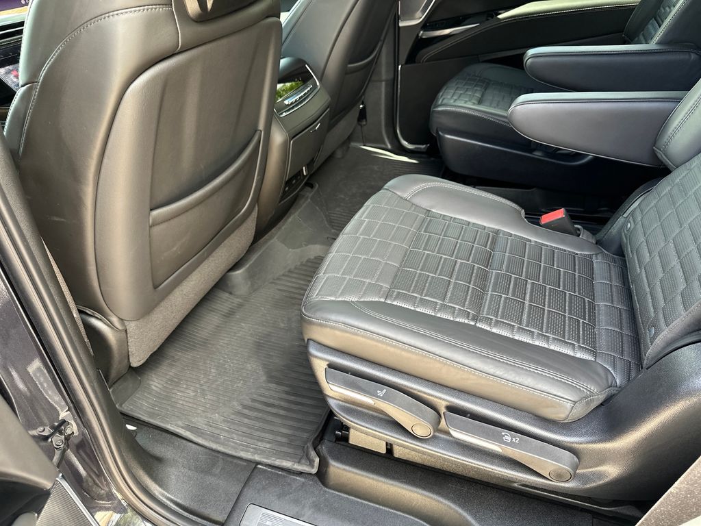 Used Car 2025 Cadillac Escalade  Sport Platinum For Sale Under $120,000 In Austin, Texas
