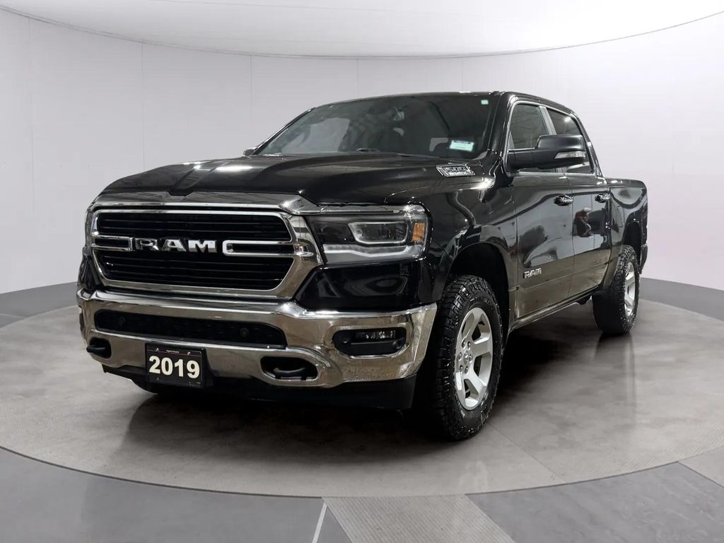 Used 2019 Diamond Black Crystal Pearlcoat Ram Big Horn/Lone Star image 7