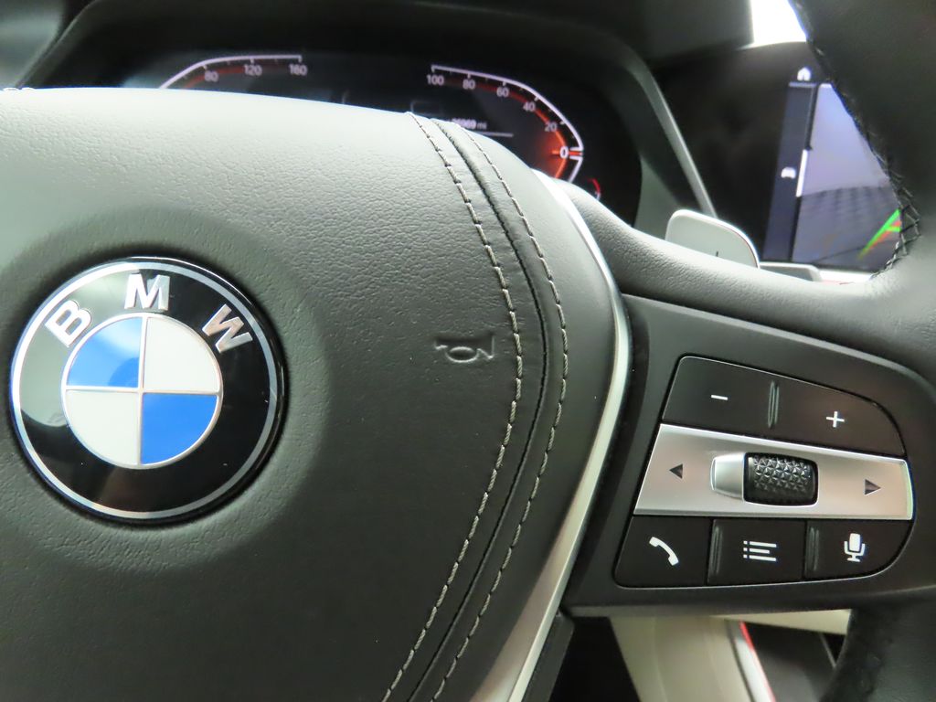 2022 BMW X5 xDrive40i 12