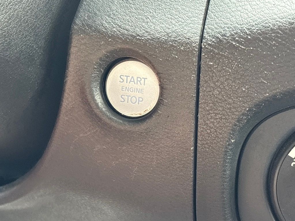 Used 2022 Nissan Frontier Truck