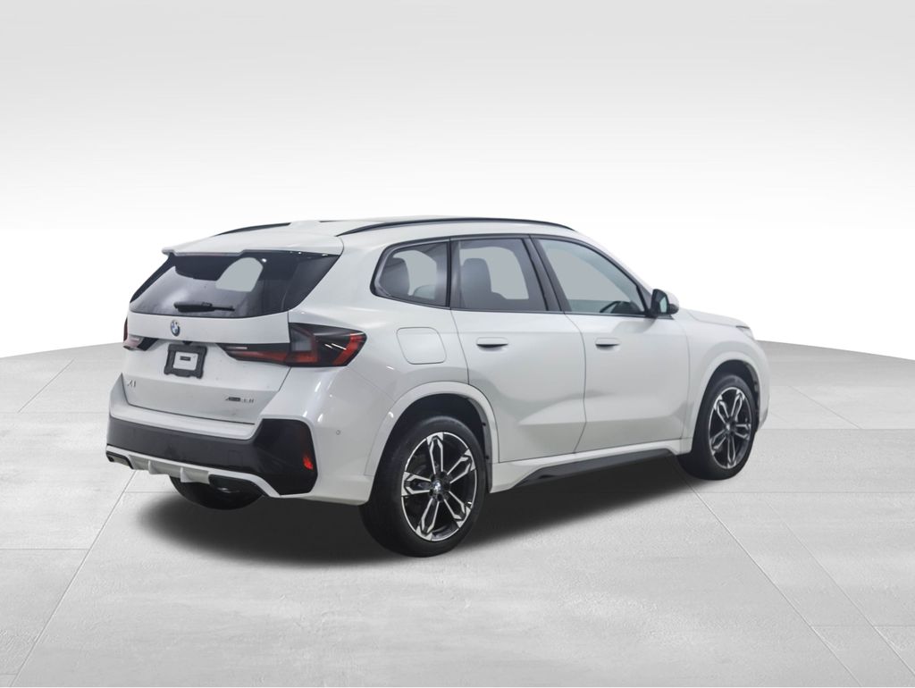 Thumbnail: 2025 BMW X1 - 4