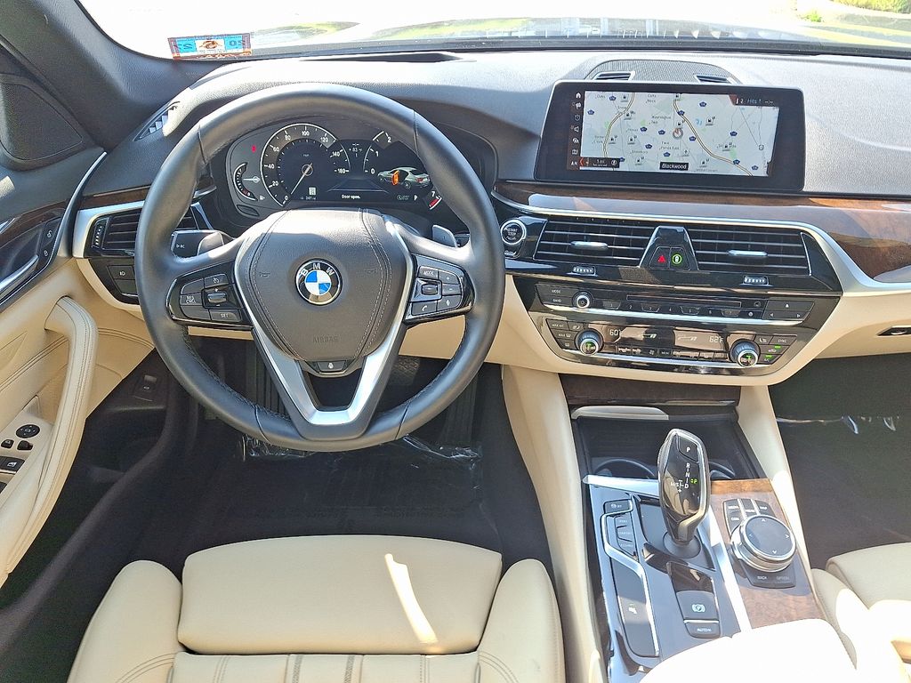 Thumbnail: 2018 BMW 5 Series - 12
