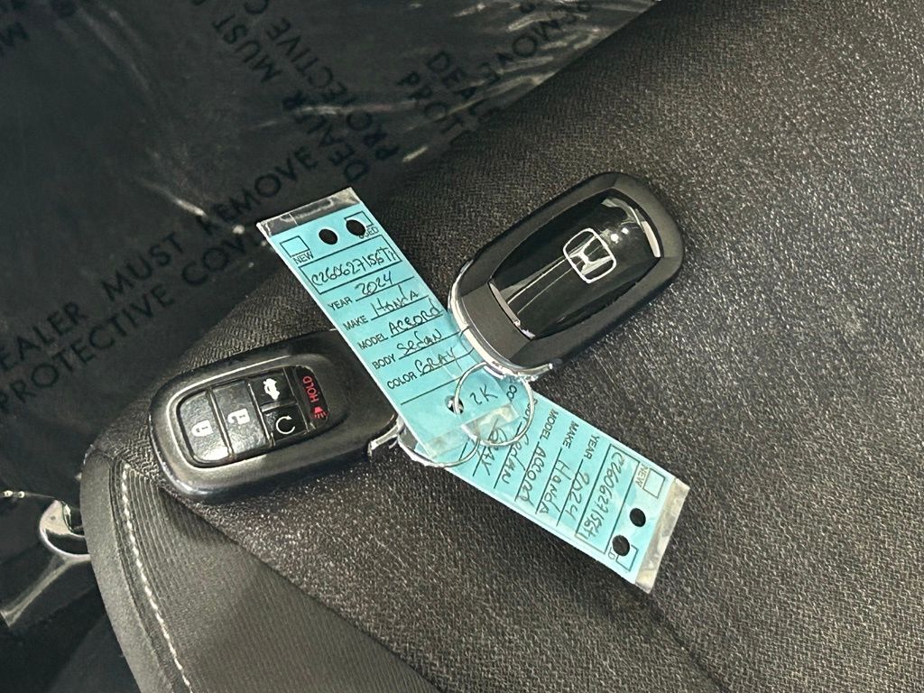 Used 2024 Canyon River Blue Metallic Honda EX image 45