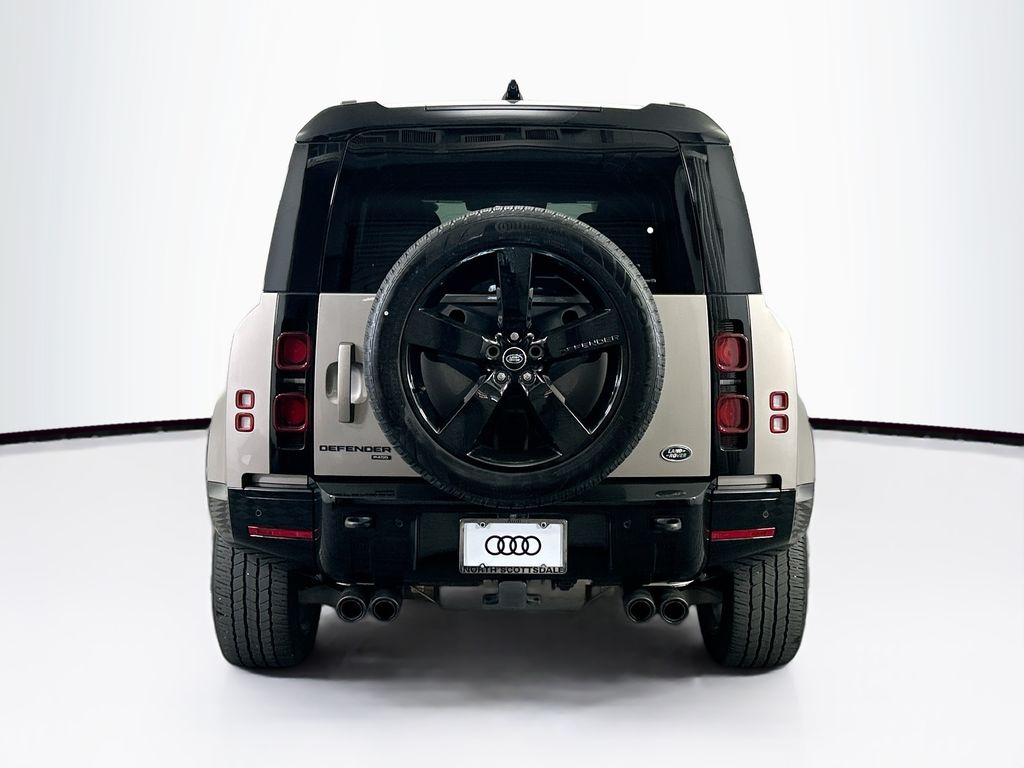Thumbnail: 2023 Land Rover Defender - 6