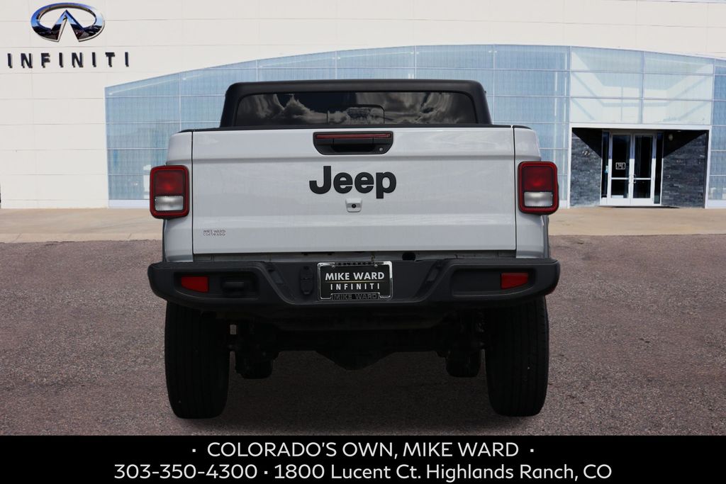 2023 Jeep Gladiator Sport photo