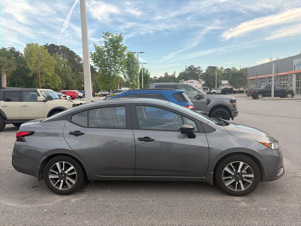 2024 Nissan Versa 1.6 S