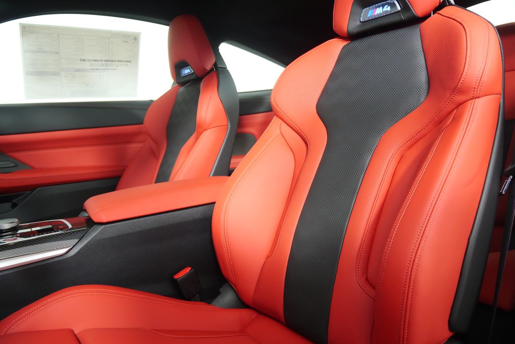2026 BMW M4 Competition 11