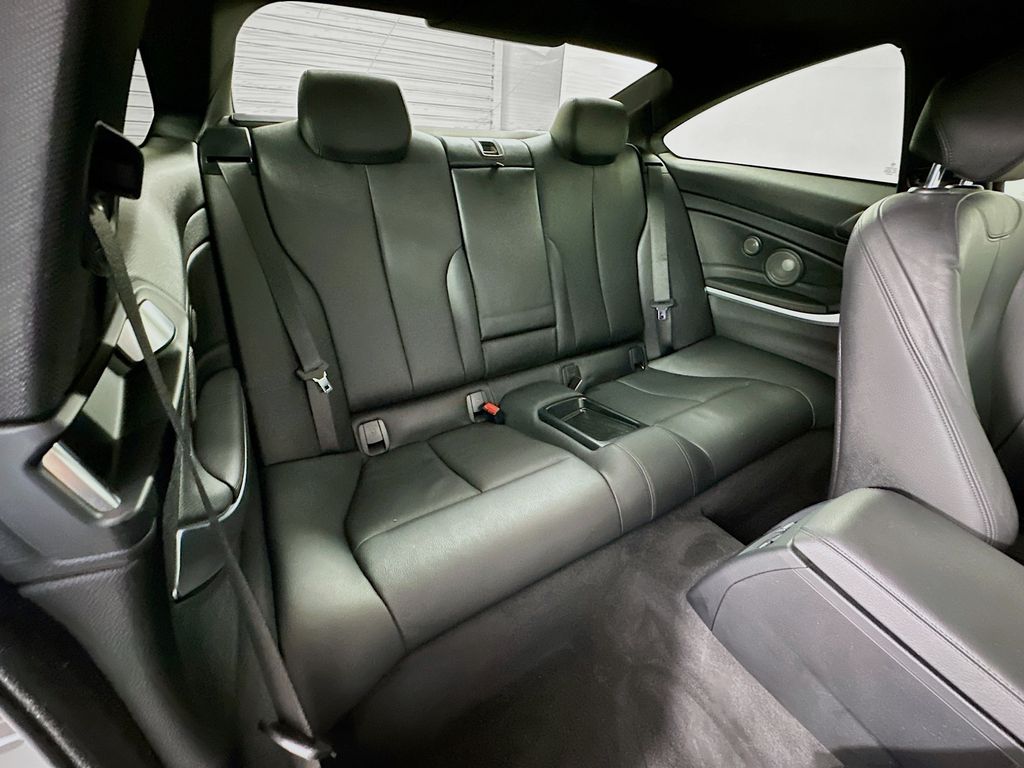 Thumbnail: 2017 BMW 4 Series - 28