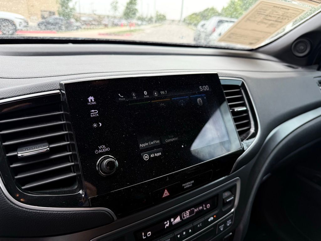 Thumbnail: 2022 Honda Passport - 15