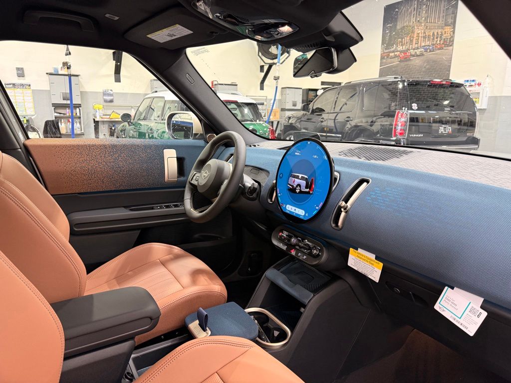 Thumbnail: 2027 MINI Cooper Countryman - 28