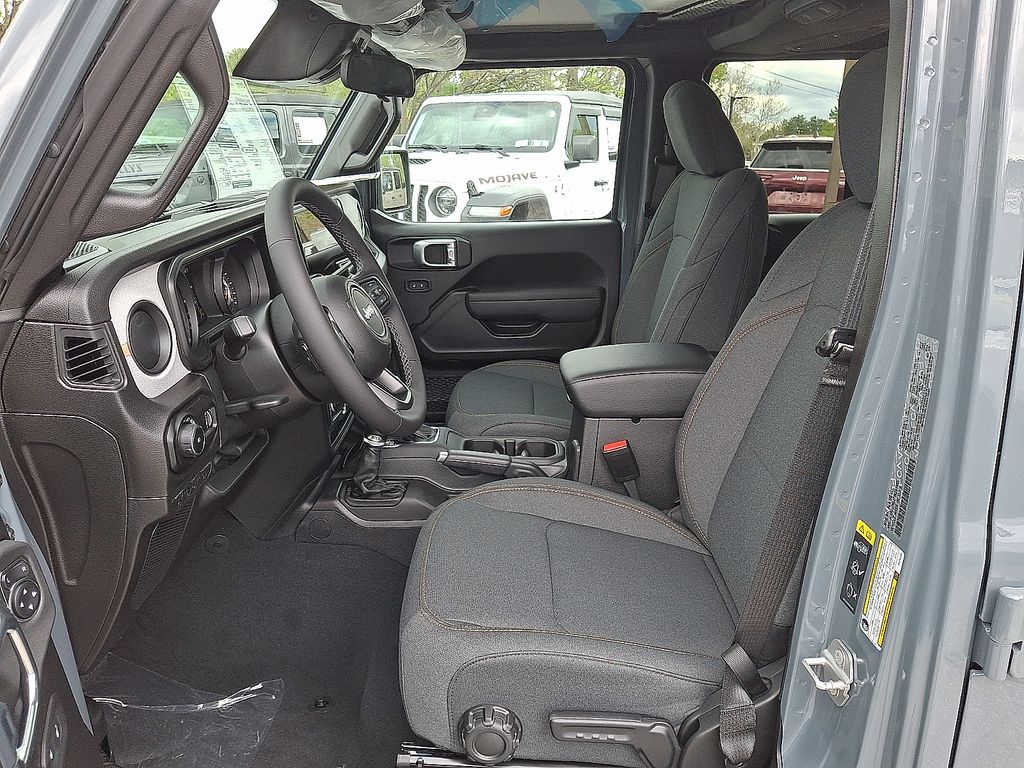New 2026 Jeep Wrangler SUV