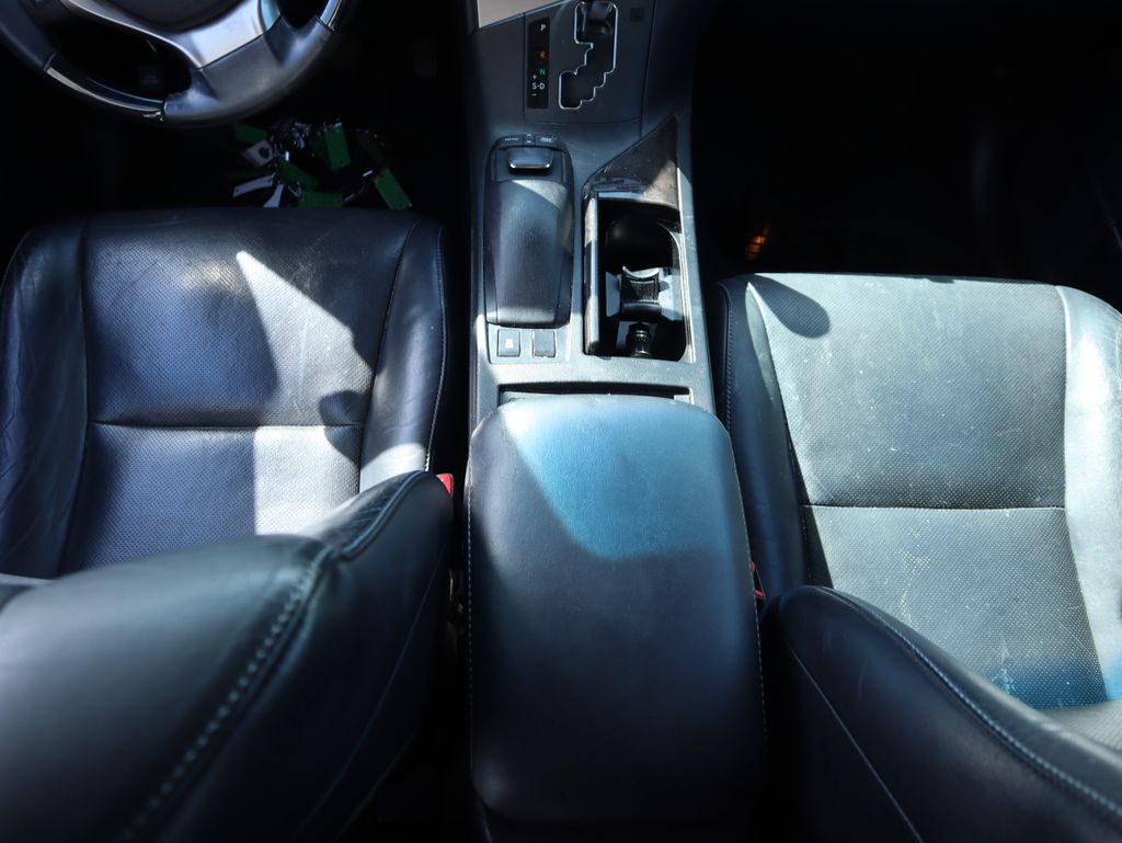 Thumbnail: 2013 Lexus RX - 8