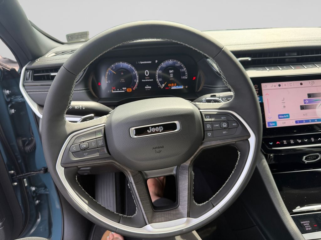 2026 Jeep Grand Cherokee Limited Blue at South Hills CDJR