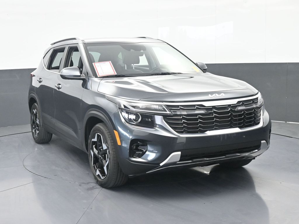 Used 2024 Gravity Gray Kia EX image 9