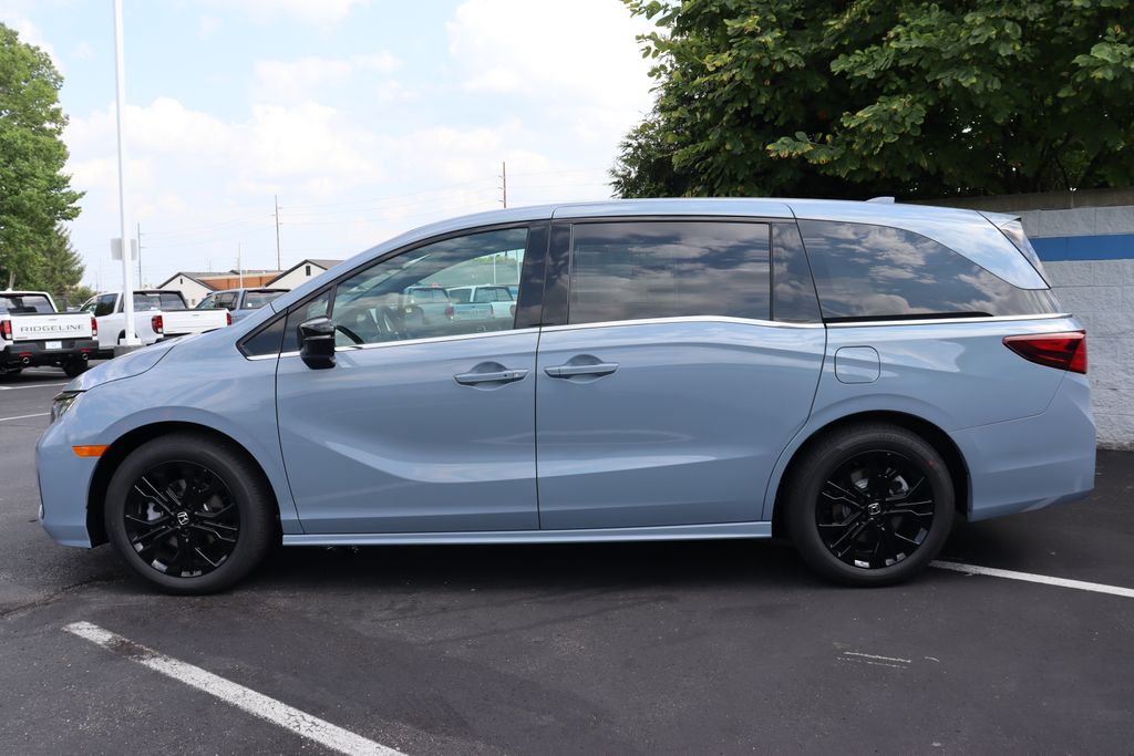 Thumbnail: 2027 Honda Odyssey - 2