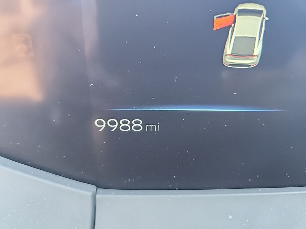 Thumbnail: 2025 Toyota Prius - 4