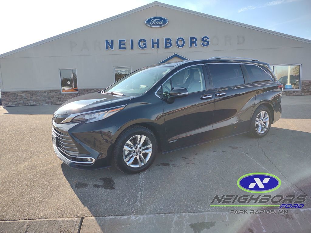 2021 Toyota Sienna Limited 7-Passenger AWD