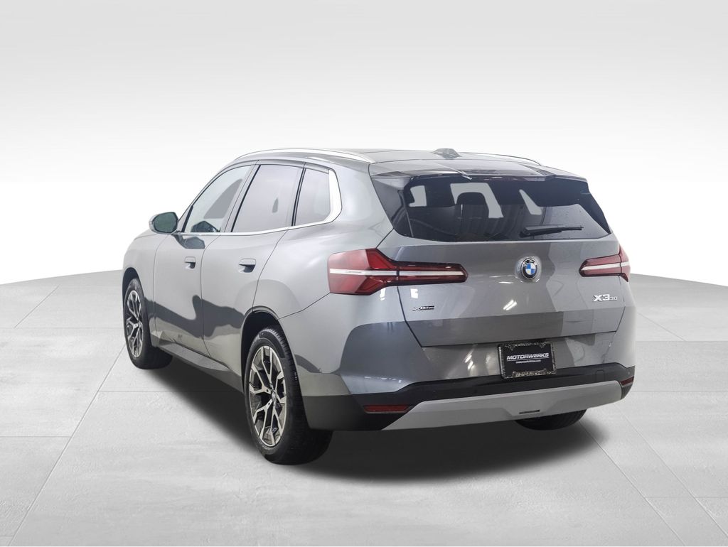 Thumbnail: 2026 BMW X3 - 3