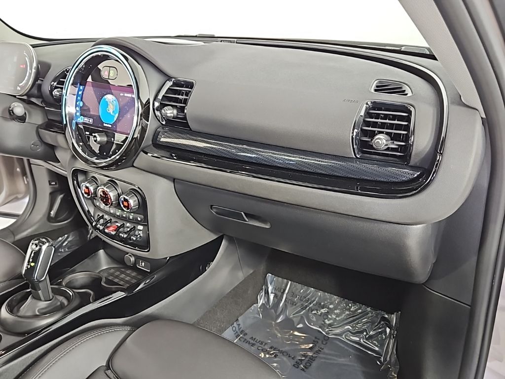 Thumbnail: 2024 MINI Cooper Clubman - 14