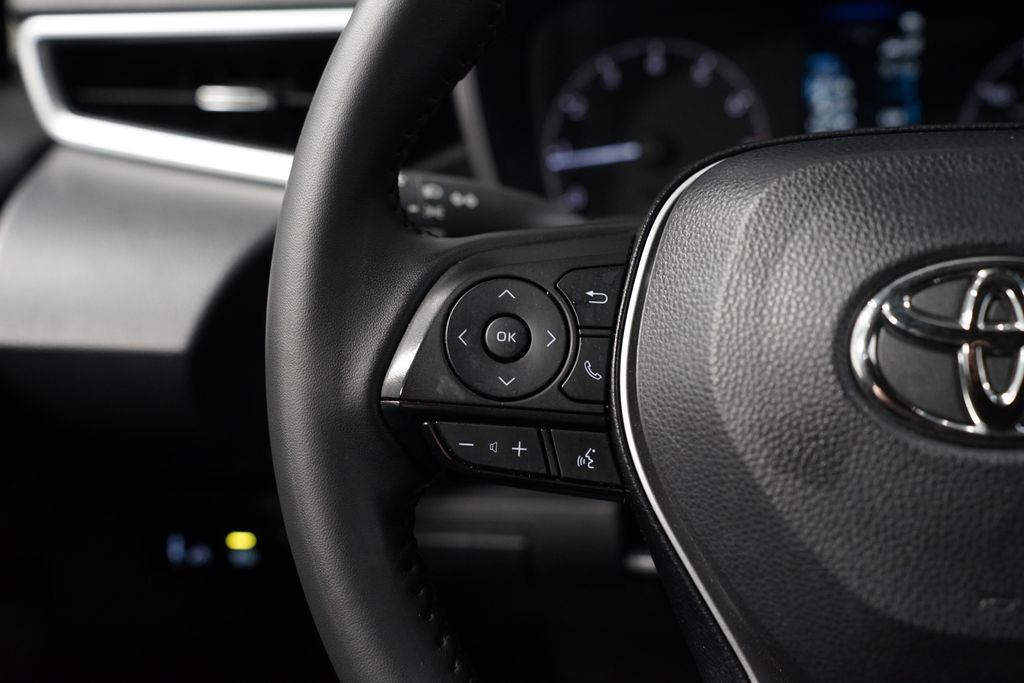 Thumbnail: 2023 Toyota Corolla - 14