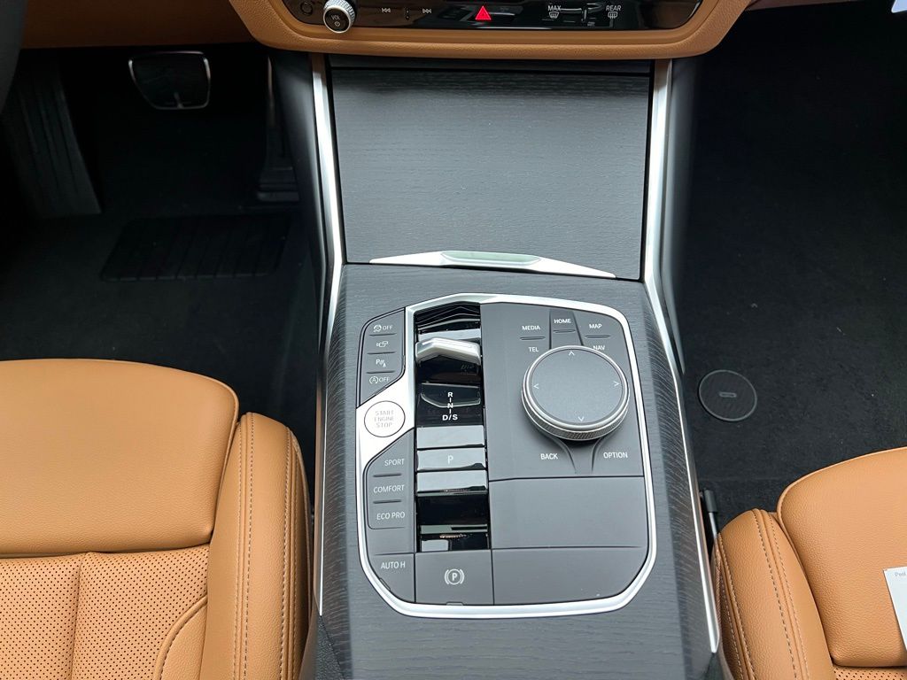 Thumbnail: 2026 BMW 3 Series - 11