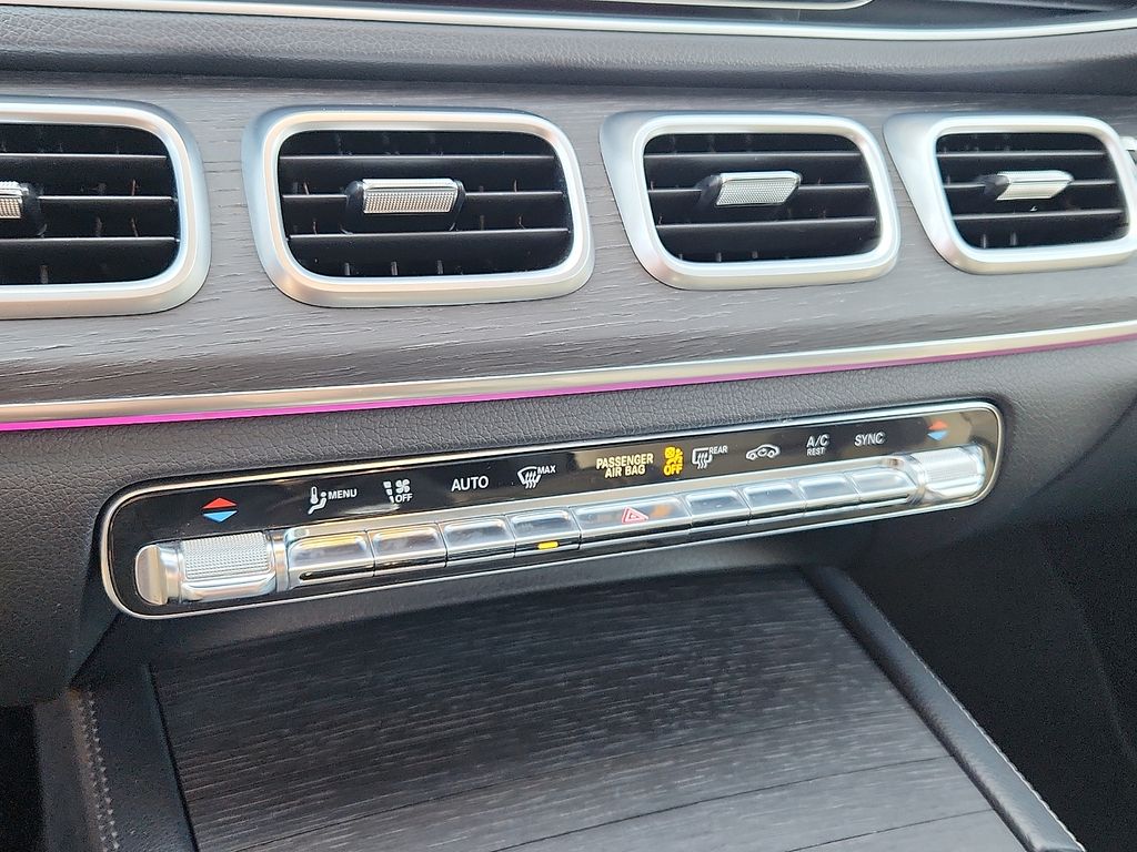 Thumbnail: 2020 Mercedes-Benz GLE - 16