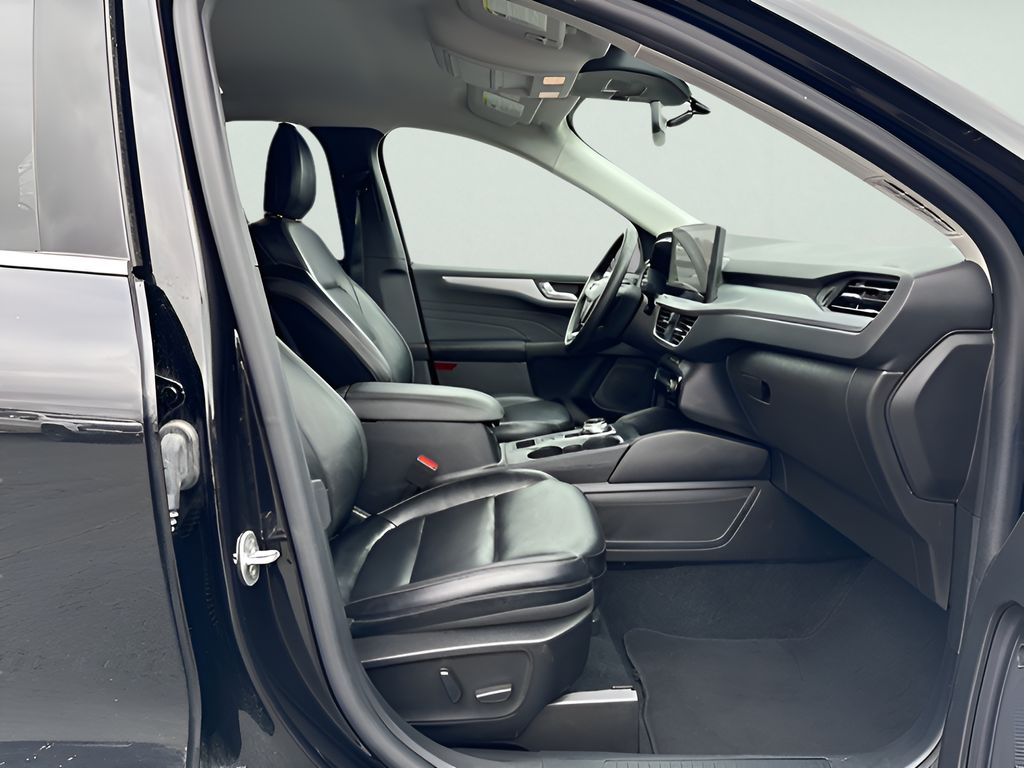 2023 Ford Escape