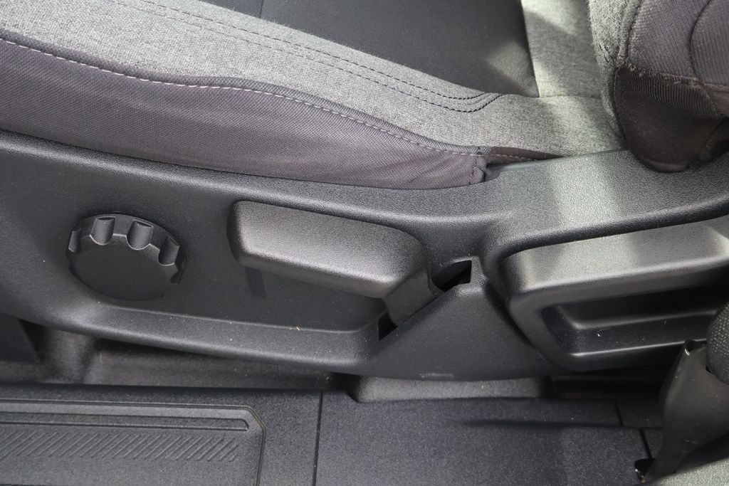 Thumbnail: 2022 Ford Bronco - 17